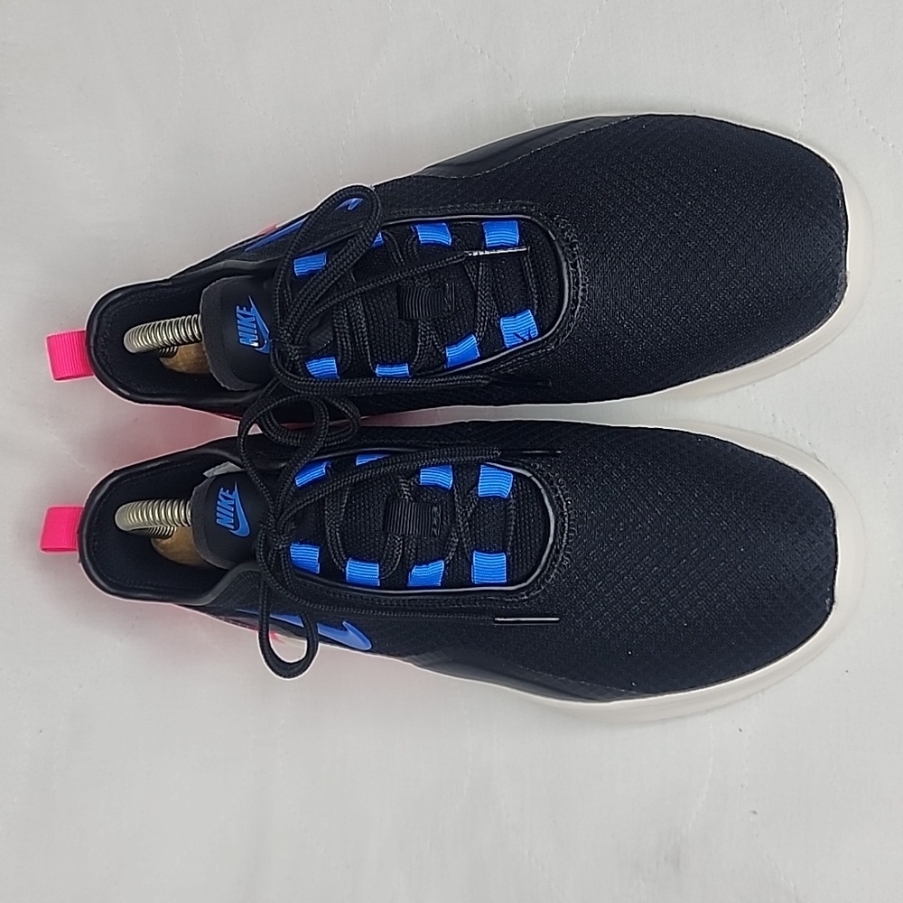 NIKE Air Max Motion 2 Black Blue Hyper Pink Running Shoes Size 7.5 - Picture 2 of 10